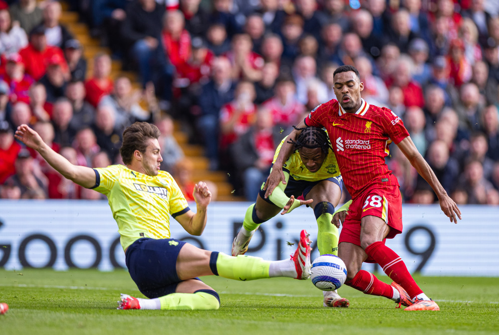 英媒：热刺、曼联对迪奥曼德感兴趣，莱比锡标价1亿欧