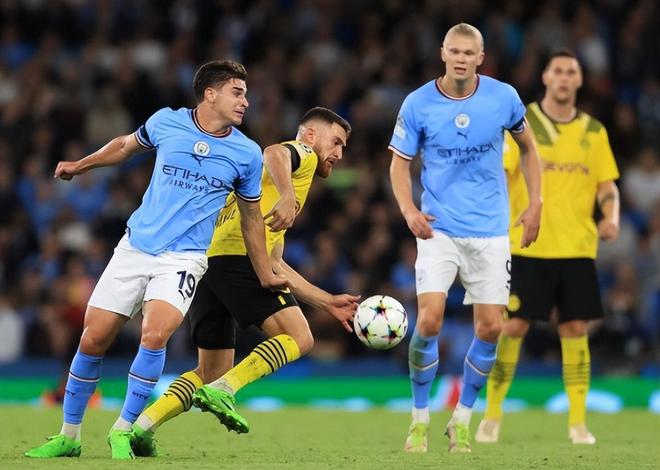 拉奎尔罗德里格斯对决妮琪贝拉引关注