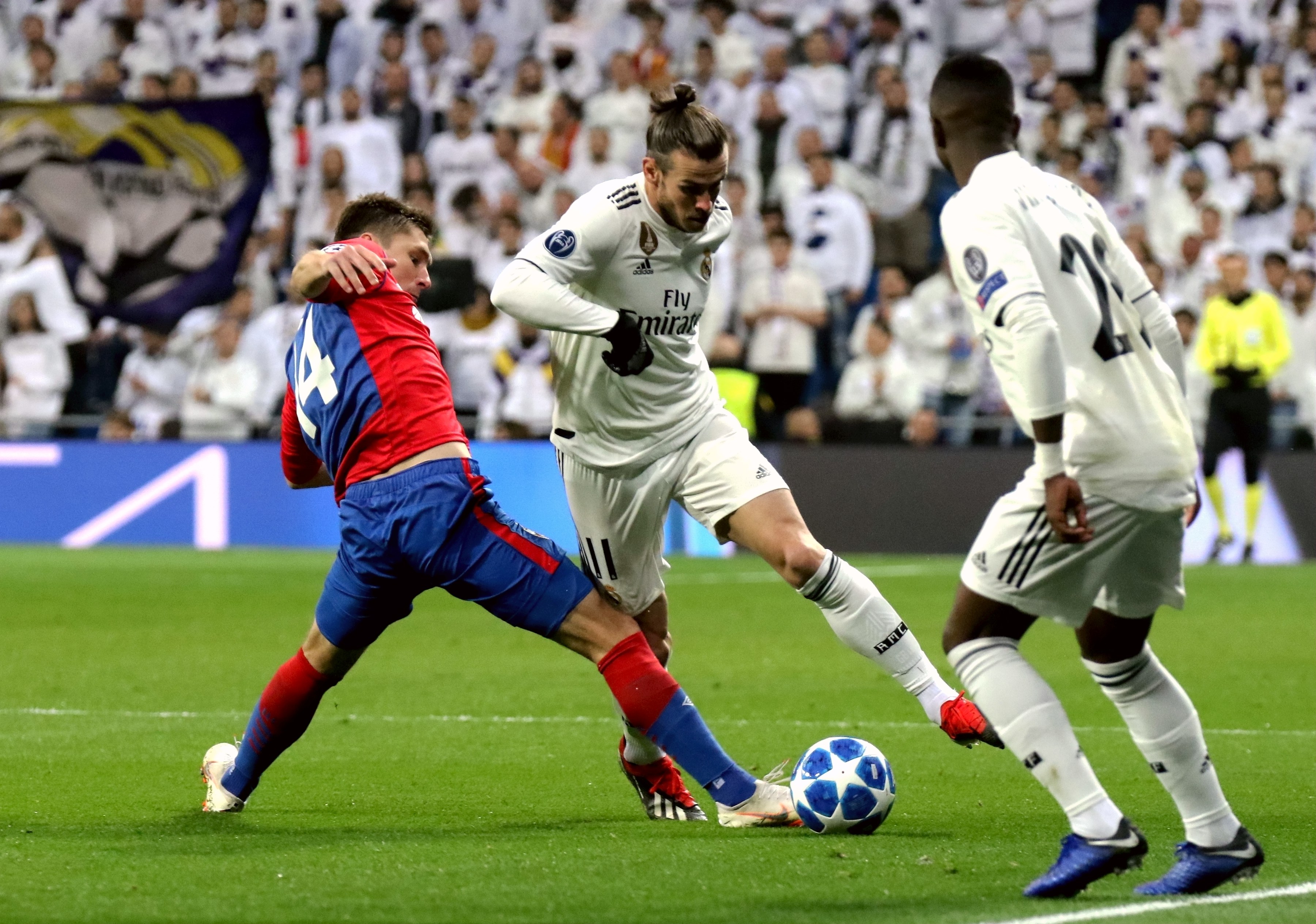 给中国球员看看，训练，训练，训练，科学训练，才是捷经！每个球员，都要是铁人三项的运动员，才有未来！