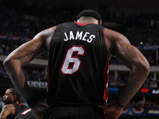 U22国足本期名单与熊猫杯名单对比：刘诚宇、汪士钦落选