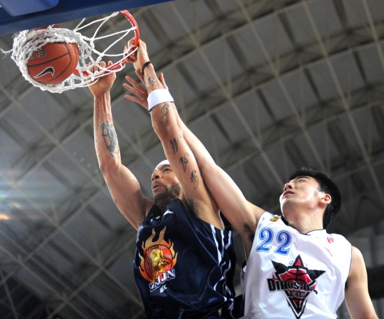 ESPN：埃斯特旺的表现让巴萨也在谈论他，切尔西相信他会成功