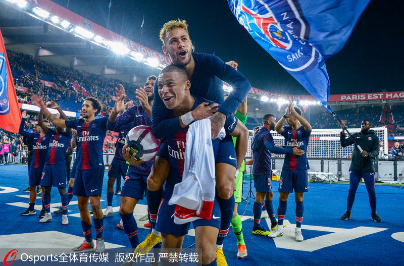 为什么客队球员在进入主场球场前会进行场地适应