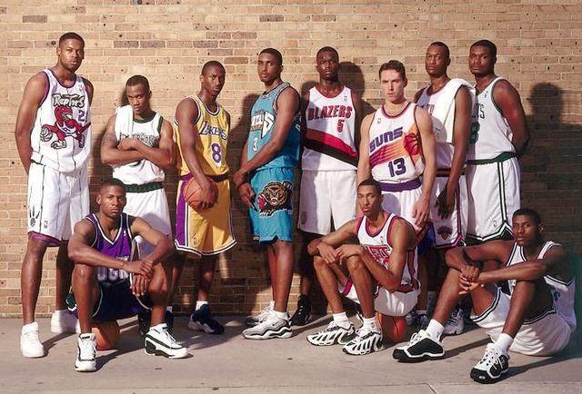 她是海港小球迷，女高中生与海港的故事