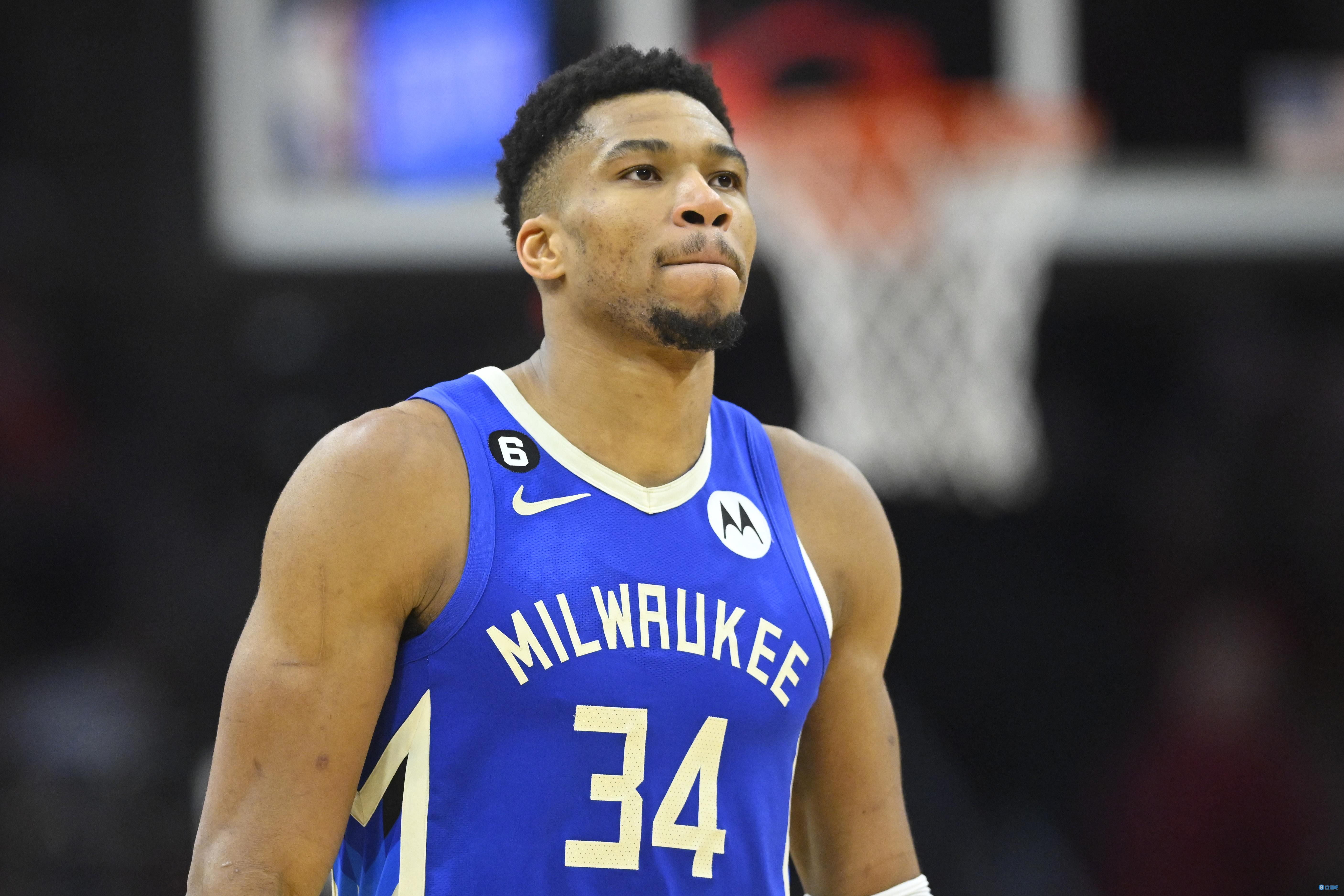 2016年5月：马克斯·谢泽尔面对旧主活塞队单场投出20次三振，平历史纪录。