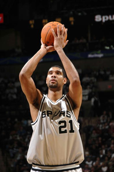 独行侠周评：纳吉-马绍尔闪耀，安东尼-戴维斯伤势成重压